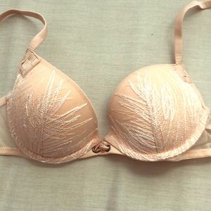 La Perla push-up bra 32C blush pink